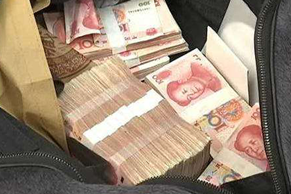 起诉追讨欠款一万，聘请律师费用是多少？